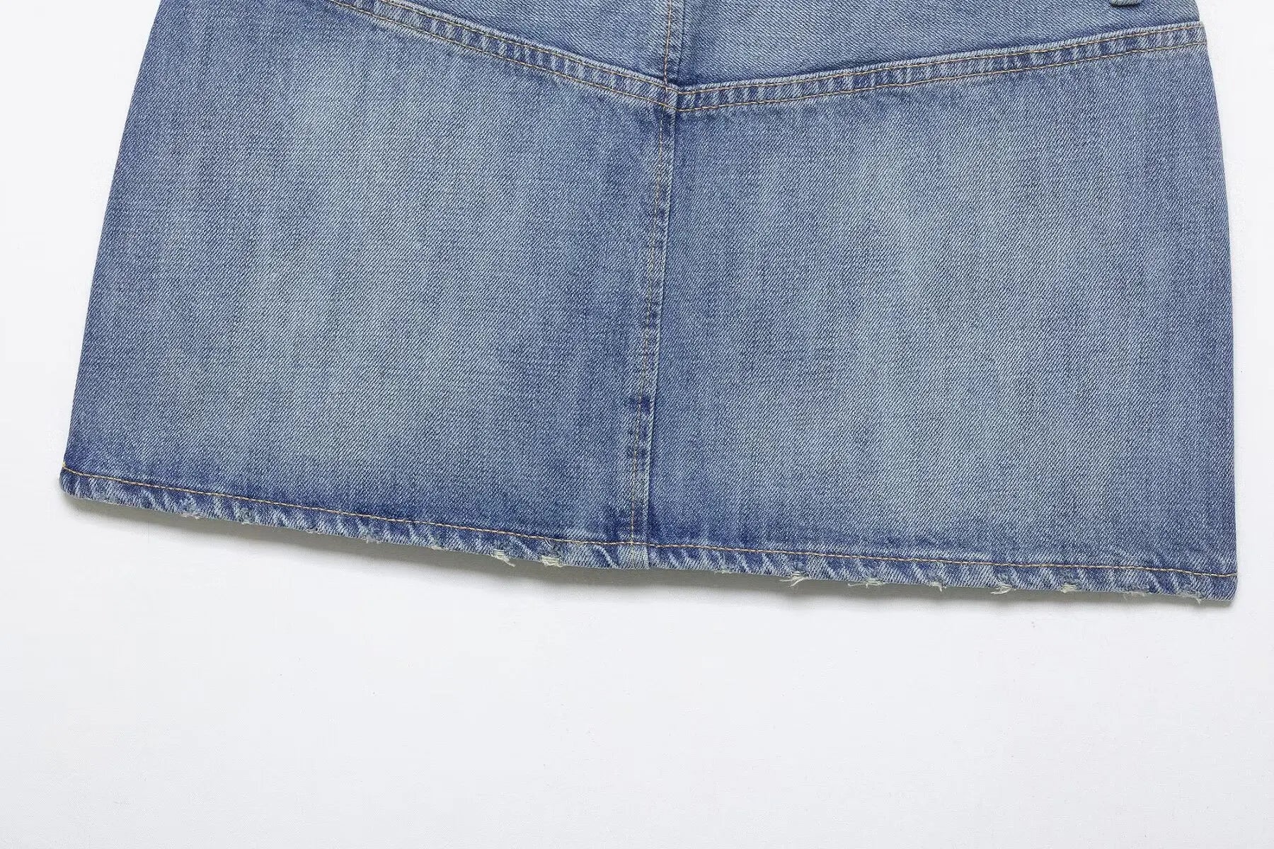 Stylish mini sexy skirt, casual and versatile short skirt, women&