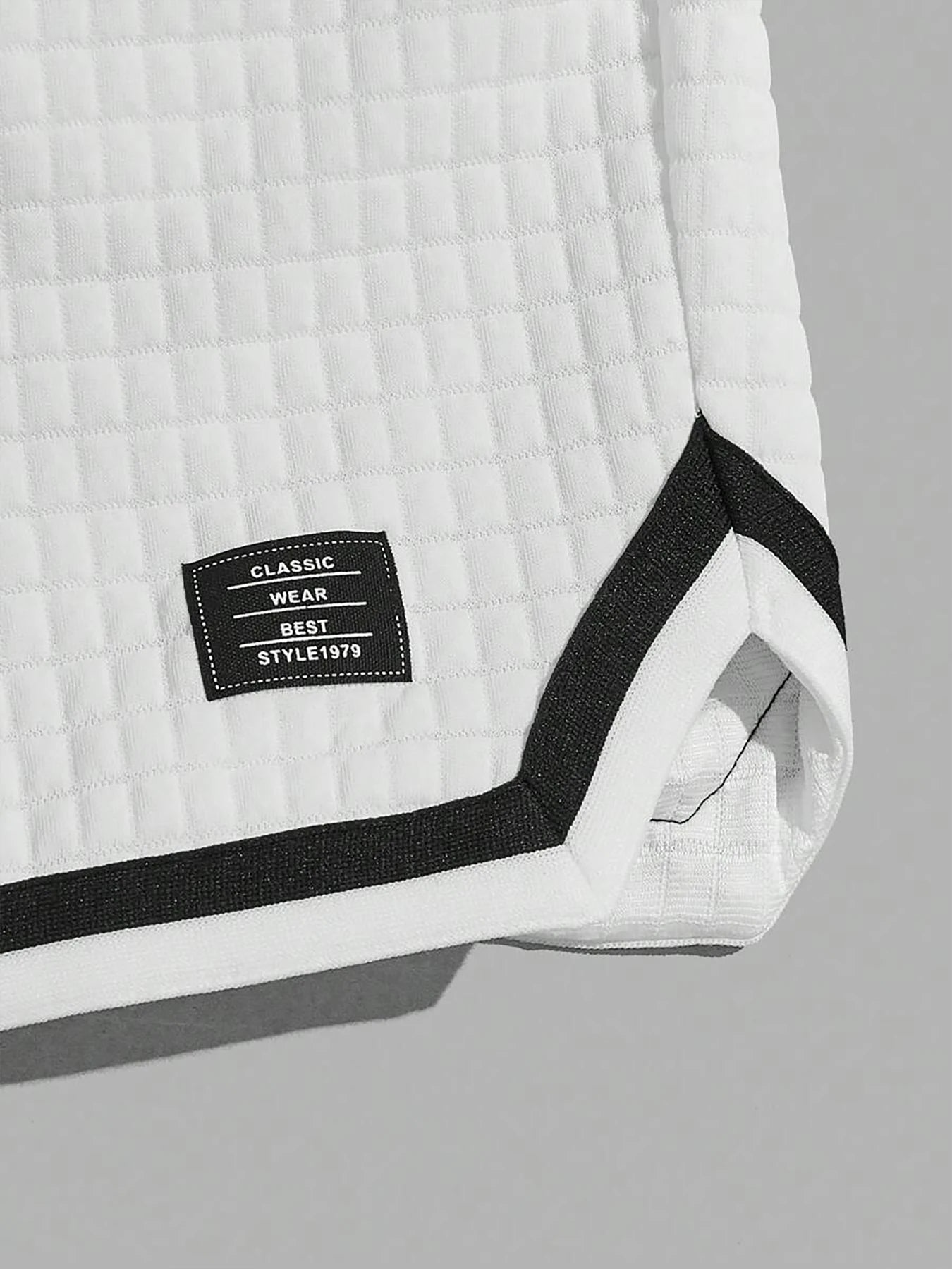 New summer style American-inspired workwear shorts. Simple and stylish, fashionable and trendy, with multiple pockets.