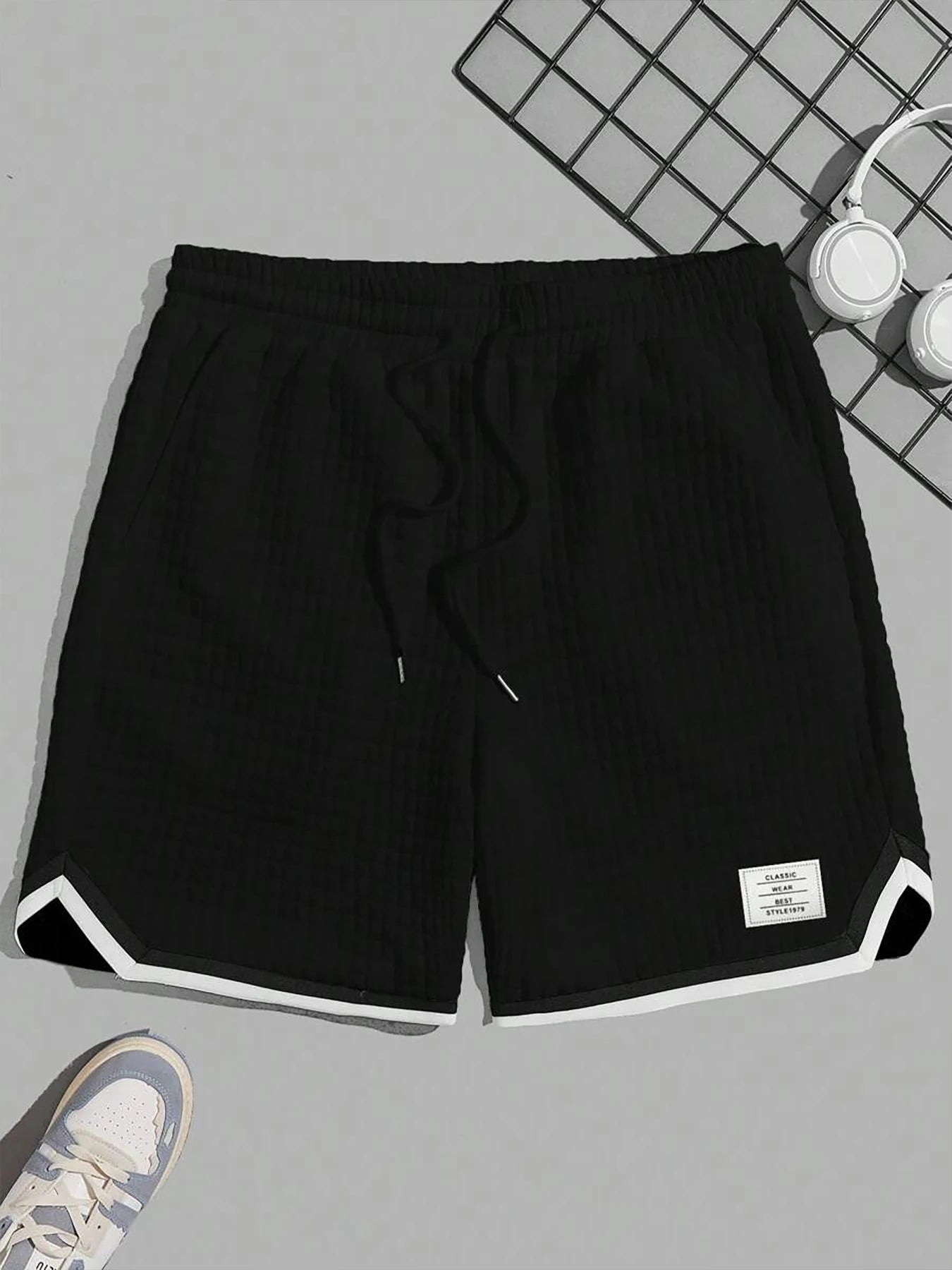 New summer style American-inspired workwear shorts. Simple and stylish, fashionable and trendy, with multiple pockets.
