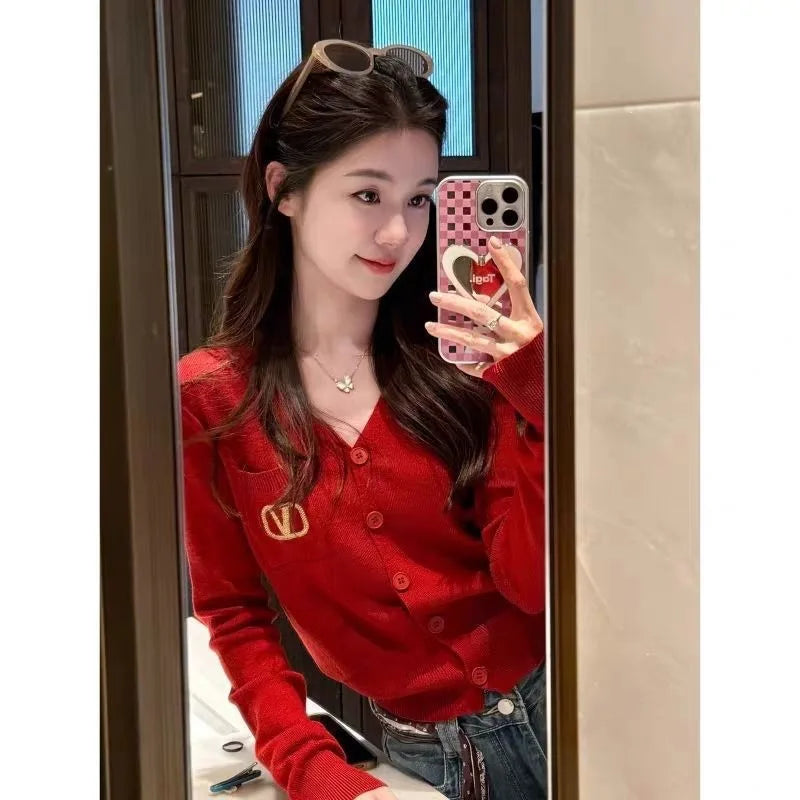 Women Clothes Spring Autumn Fashion Button Solid Color O-neck Knitting Female Simplicity Office Lady Appear Thin Sweater Cardiga