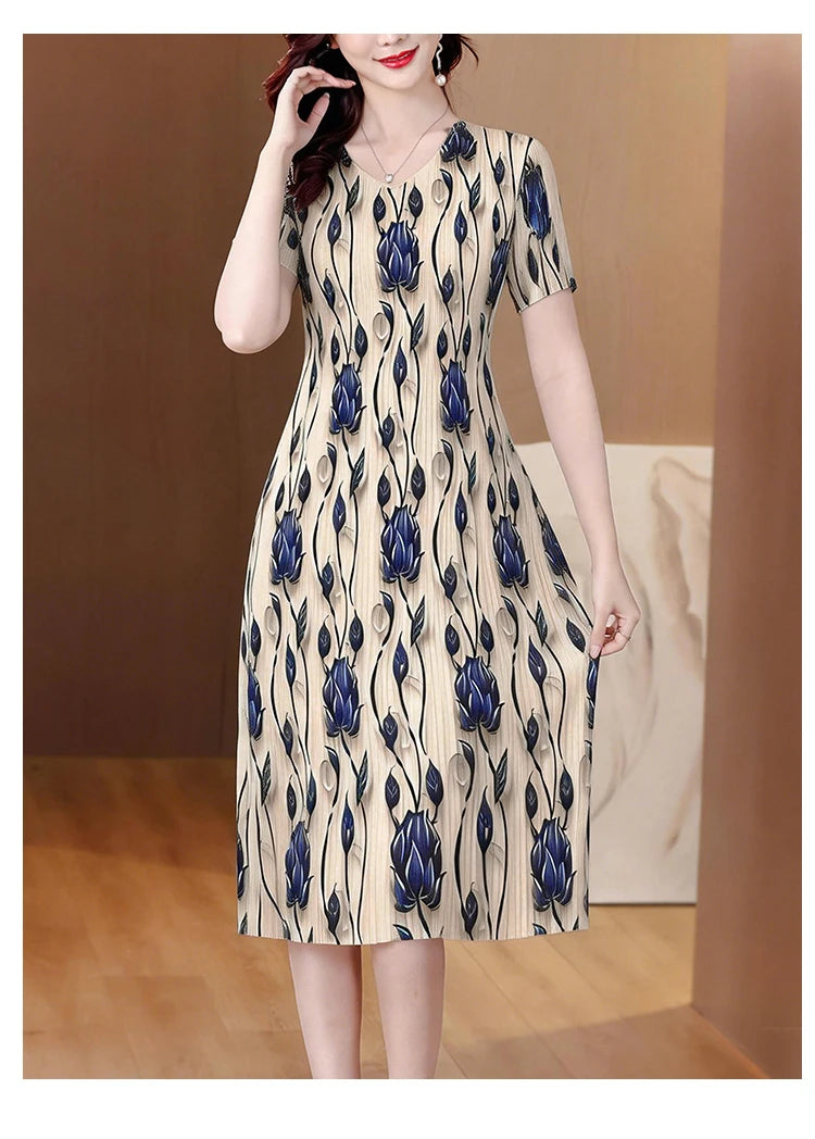 Elegant Pleated Maxi Dress for Women Summer Fashion High Waist A-Line Skirt Short Sleeve round Neck Iron-Free Business Wear
