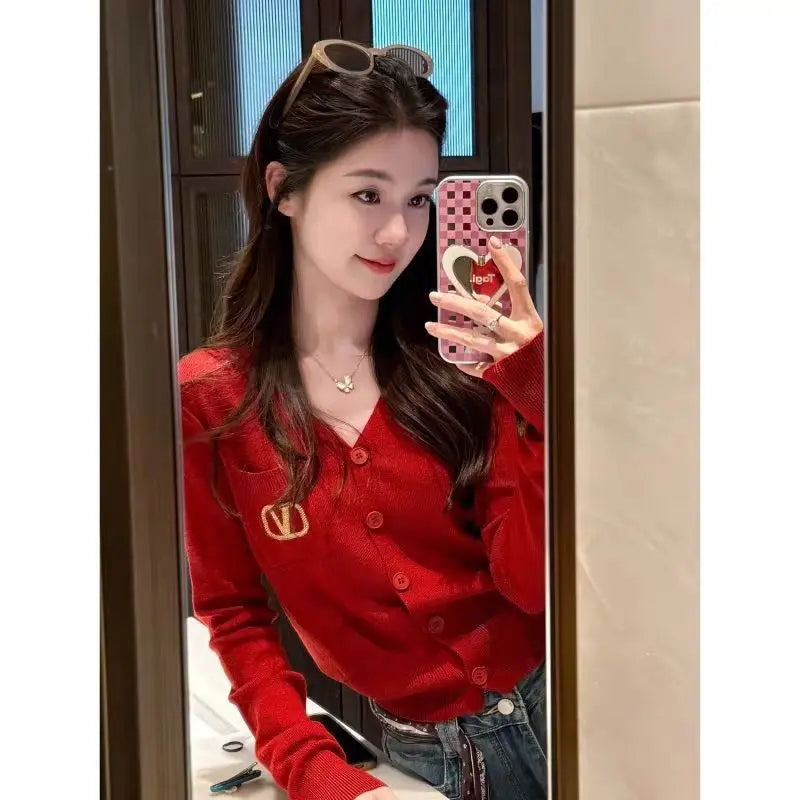 Women Clothes Spring Autumn Fashion Button Solid Color O-neck Knitting Female Simplicity Office Lady Appear Thin Sweater Cardiga