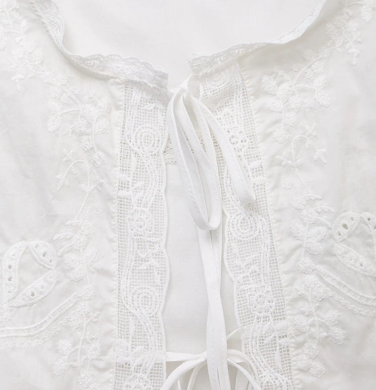 Sleeveless Lace-up Summer Blouse Cotton Floral Embroidered lace Blouses Shirts Women Tops Vintage Boho Beach Wear Casual Blusas