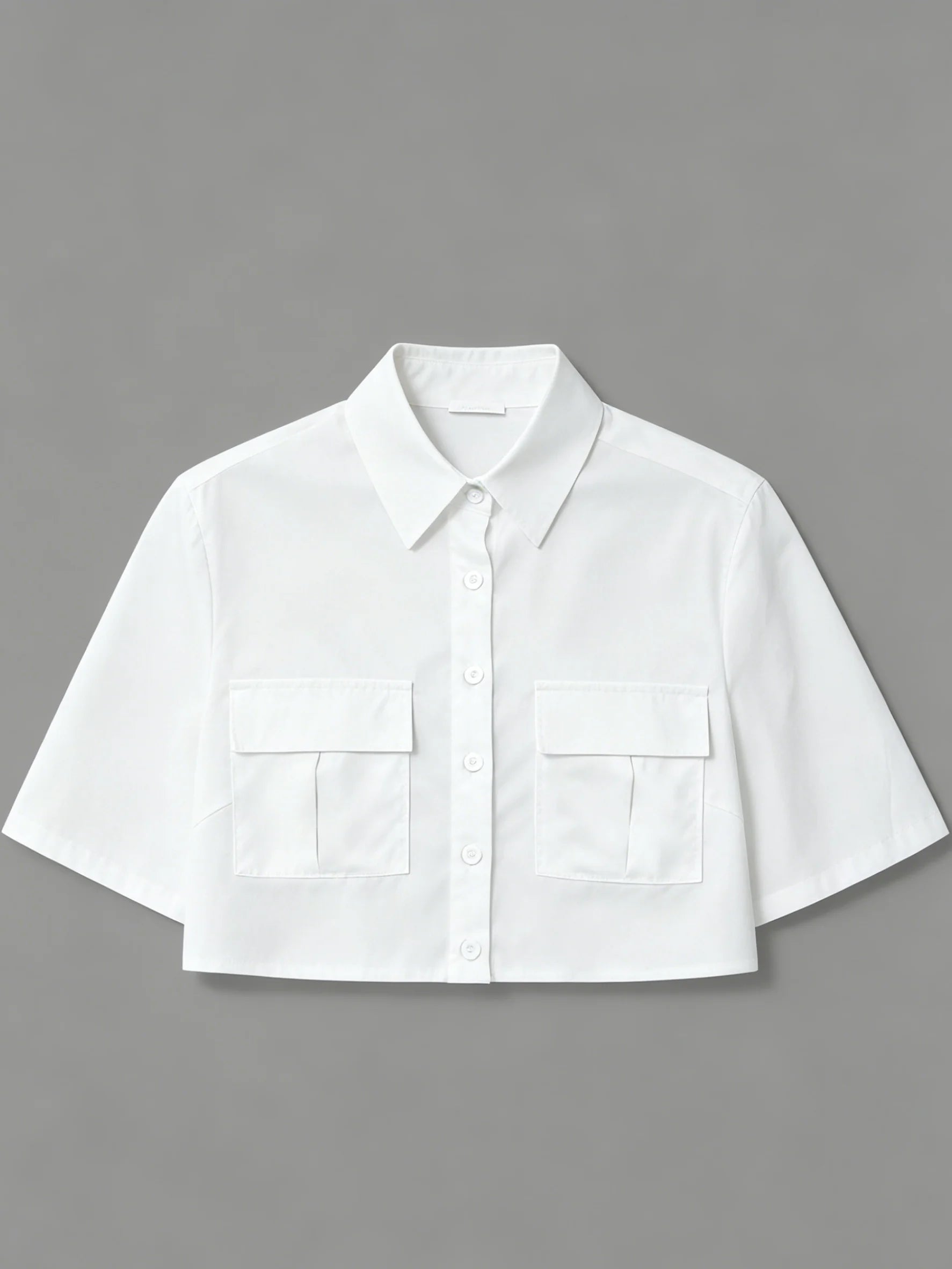 Cropped Button Down Shirt for Women Short Sleeve Collared Blouse with Flap Pockets Casual Office Streetwear Summer Crop Top