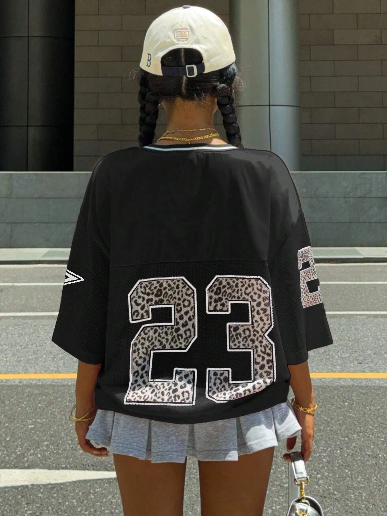 2025 New Sports Jersey Women Printed T-Shirt NO.23 Basketball Jerseys Streetwear Couple Same Style Oversized Men Woman Clothing