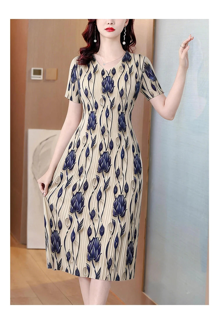 Elegant Pleated Maxi Dress for Women Summer Fashion High Waist A-Line Skirt Short Sleeve round Neck Iron-Free Business Wear