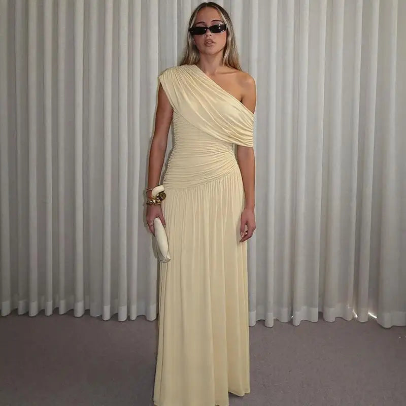 Seductive Dress Fashionable One-Shoulder Ruched Dress Minimalist Solid Asymmetrical Dress Irregular Hemline Wholesaler Gown