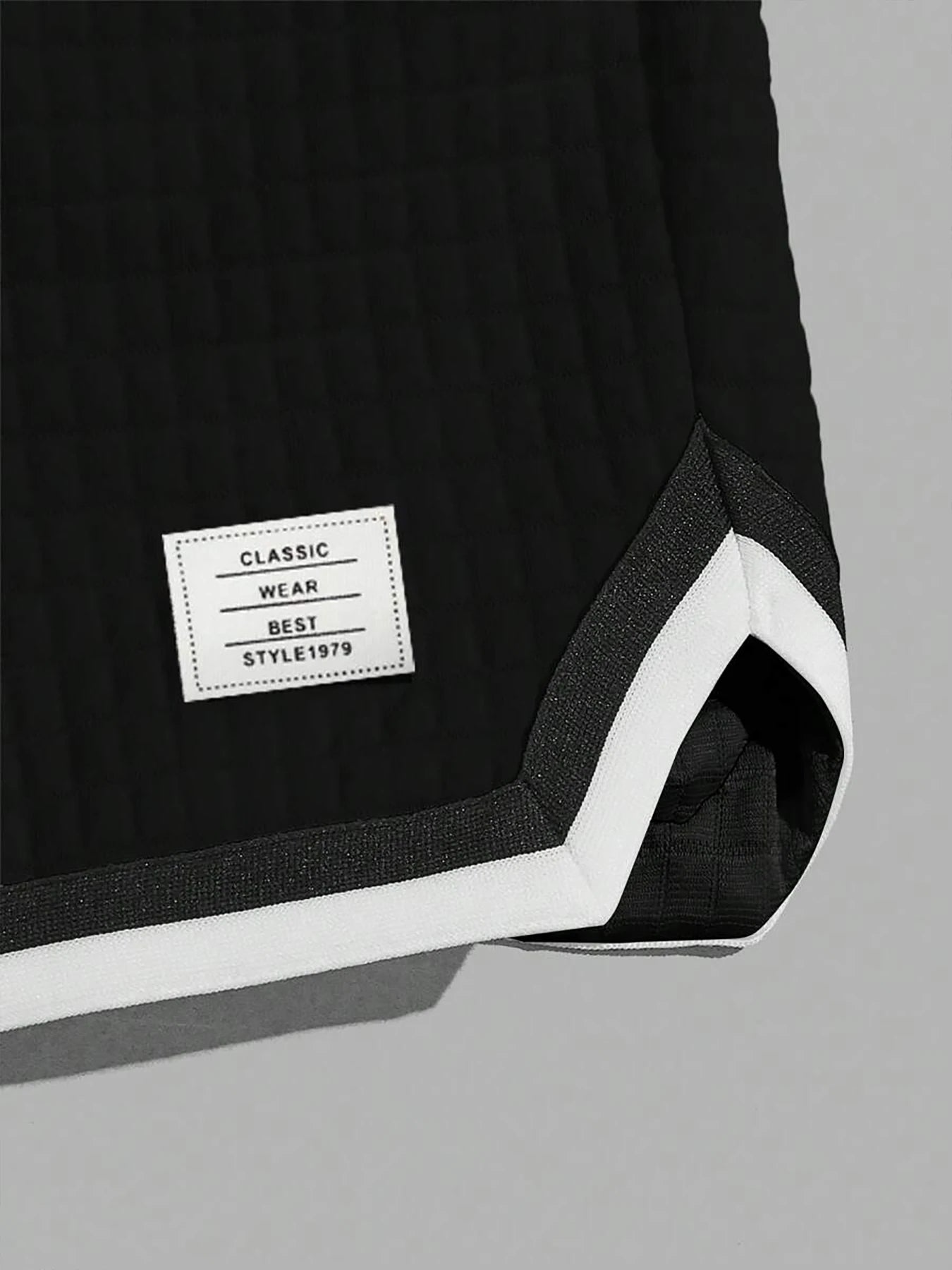 New summer style American-inspired workwear shorts. Simple and stylish, fashionable and trendy, with multiple pockets.