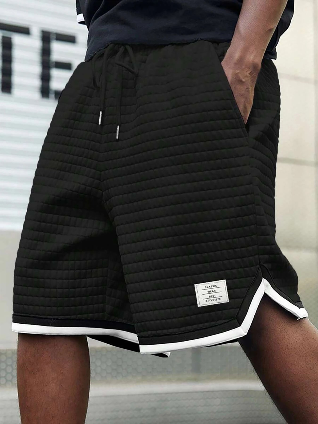 New summer style American-inspired workwear shorts. Simple and stylish, fashionable and trendy, with multiple pockets.