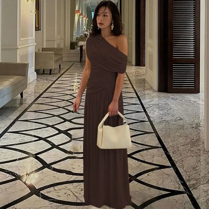 Seductive Dress Fashionable One-Shoulder Ruched Dress Minimalist Solid Asymmetrical Dress Irregular Hemline Wholesaler Gown