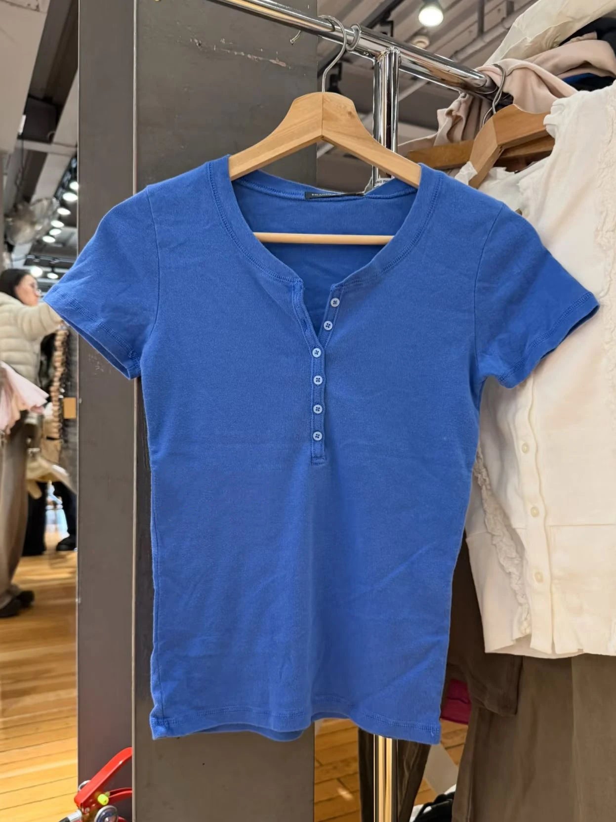 Six Buttons Short Sleeve T-shirts Woman Summer O-neck Cotton Slim Tee Tops Female Casual Simple Solid All-match Tshirts New