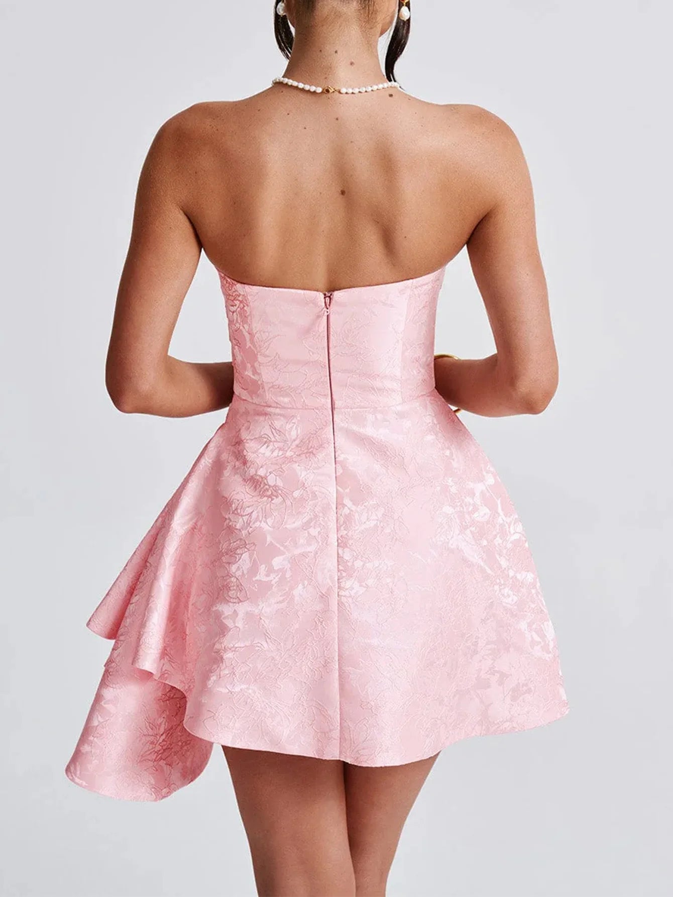 Sleeveless Off-Shoulder Sexy Evening Dress Celebrity Style Tub Top Dress Spring 2026