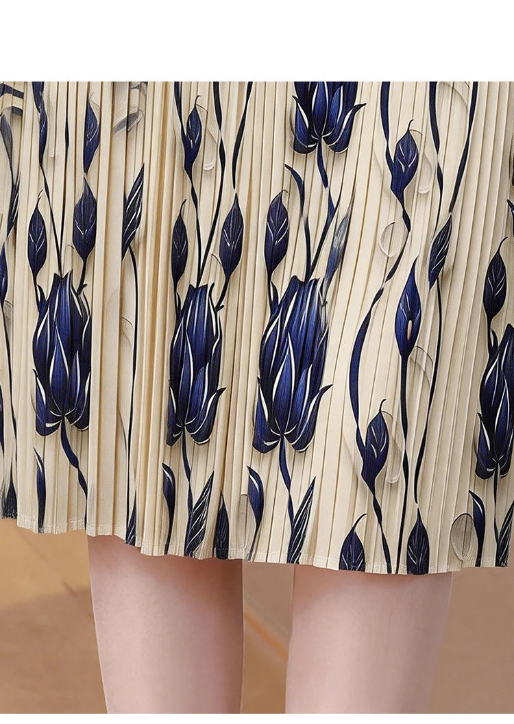 Elegant Pleated Maxi Dress for Women Summer Fashion High Waist A-Line Skirt Short Sleeve round Neck Iron-Free Business Wear