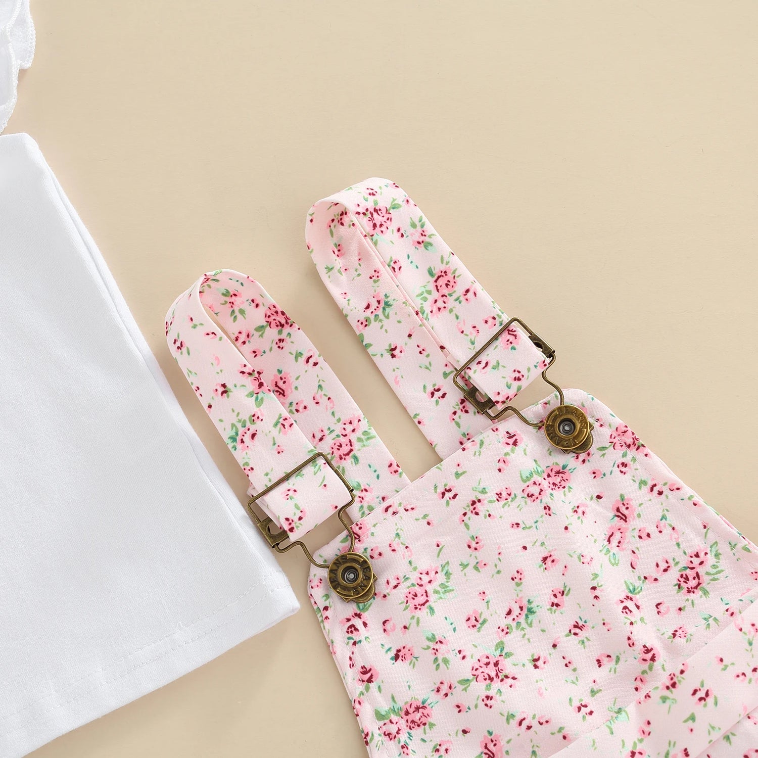 Kids Clothes Girls Summer Outfits Children Clothing Short Sleeve Round Neck Tops + Flowers Printed Suspender Short Pants Set