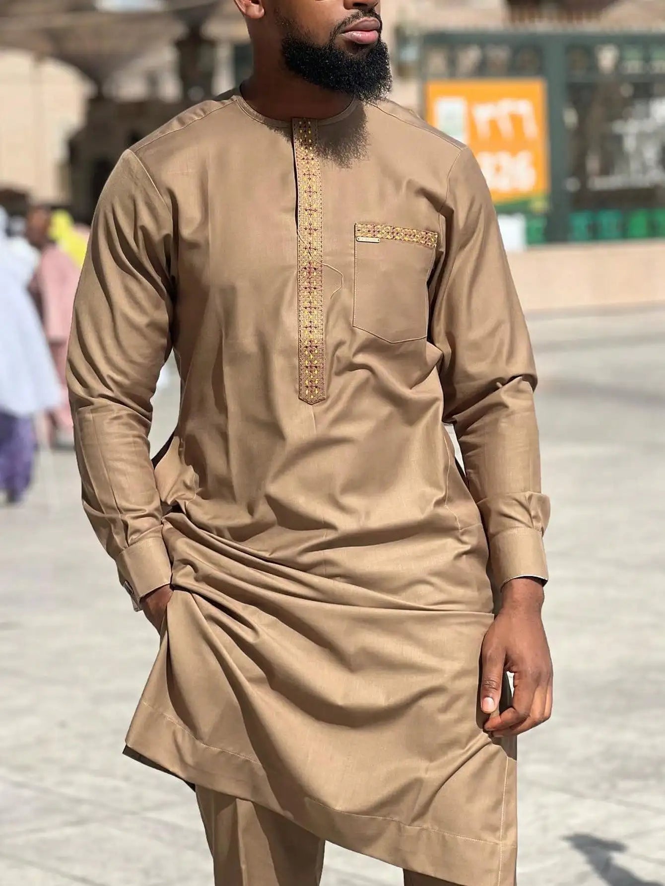 Kaftan Men Wedding Suits Groom Embroidered Pocket Top And Pants Kaunda Suit African casual Outfits Party Fashion Two-piece Set
