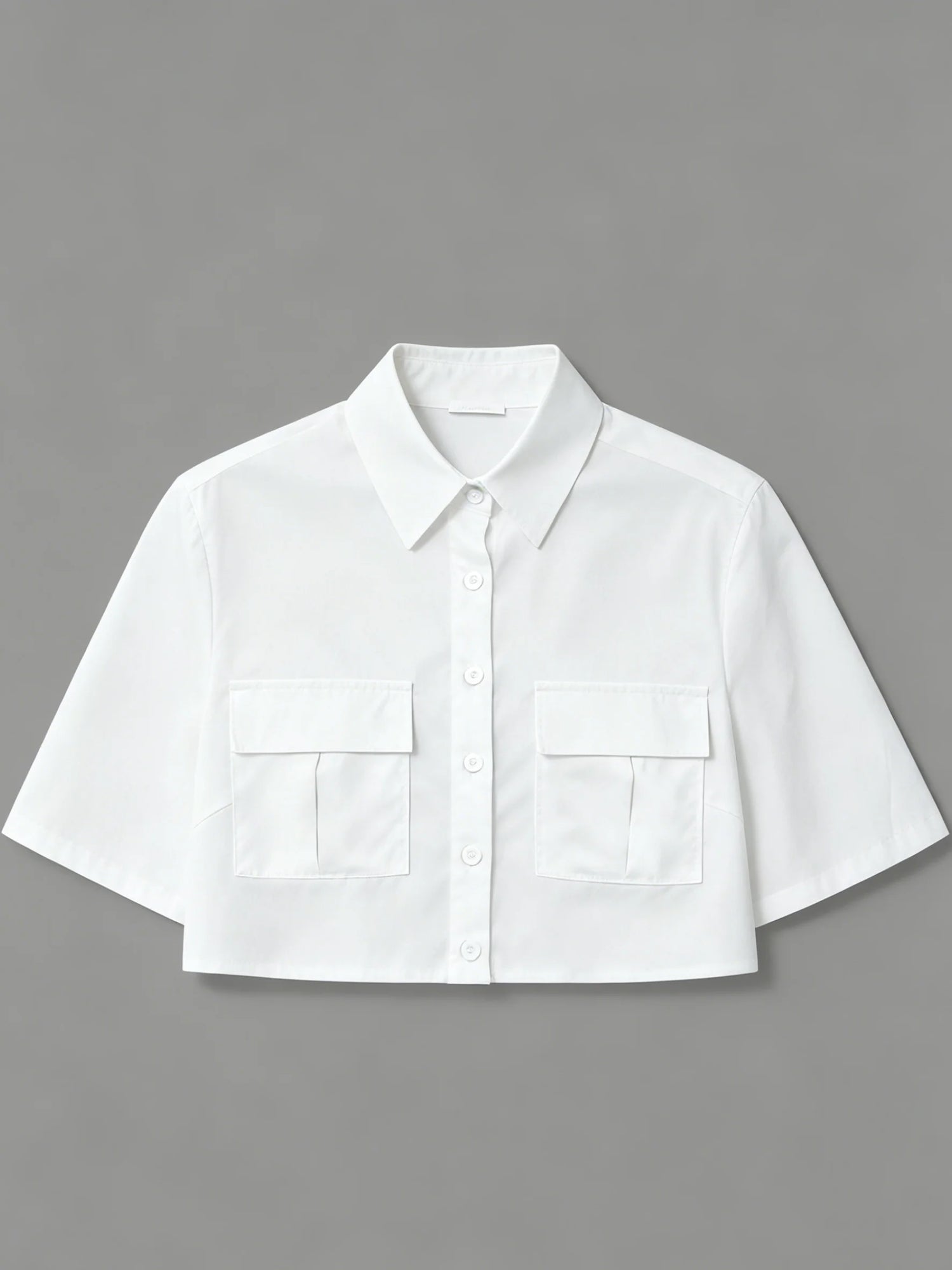 Cropped Button Down Shirt for Women Short Sleeve Collared Blouse with Flap Pockets Casual Office Streetwear Summer Crop Top