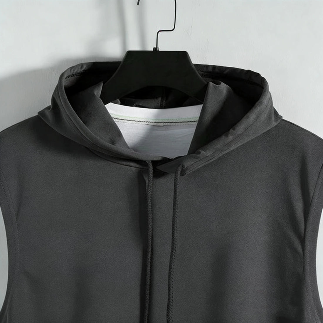 New sleeveless vest top for men with a casual temperament, trendy and lazy men&