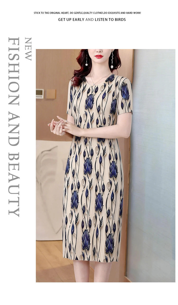 Elegant Pleated Maxi Dress for Women Summer Fashion High Waist A-Line Skirt Short Sleeve round Neck Iron-Free Business Wear