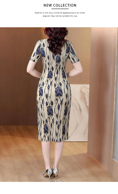 Elegant Pleated Maxi Dress for Women Summer Fashion High Waist A-Line Skirt Short Sleeve round Neck Iron-Free Business Wear