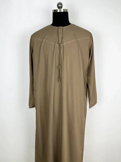 Middle East Arab Kaftan Men Muslim Clothing Solid Long-sleeved Round Neck Robes Causal Loose Men Jubba Thobe National Costumes