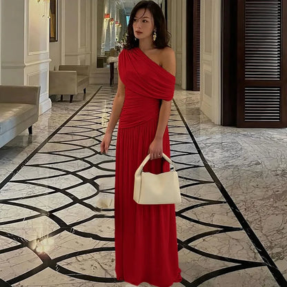Seductive Dress Fashionable One-Shoulder Ruched Dress Minimalist Solid Asymmetrical Dress Irregular Hemline Wholesaler Gown