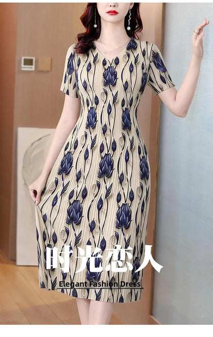 Elegant Pleated Maxi Dress for Women Summer Fashion High Waist A-Line Skirt Short Sleeve round Neck Iron-Free Business Wear