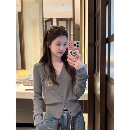 Women Clothes Spring Autumn Fashion Button Solid Color O-neck Knitting Female Simplicity Office Lady Appear Thin Sweater Cardiga