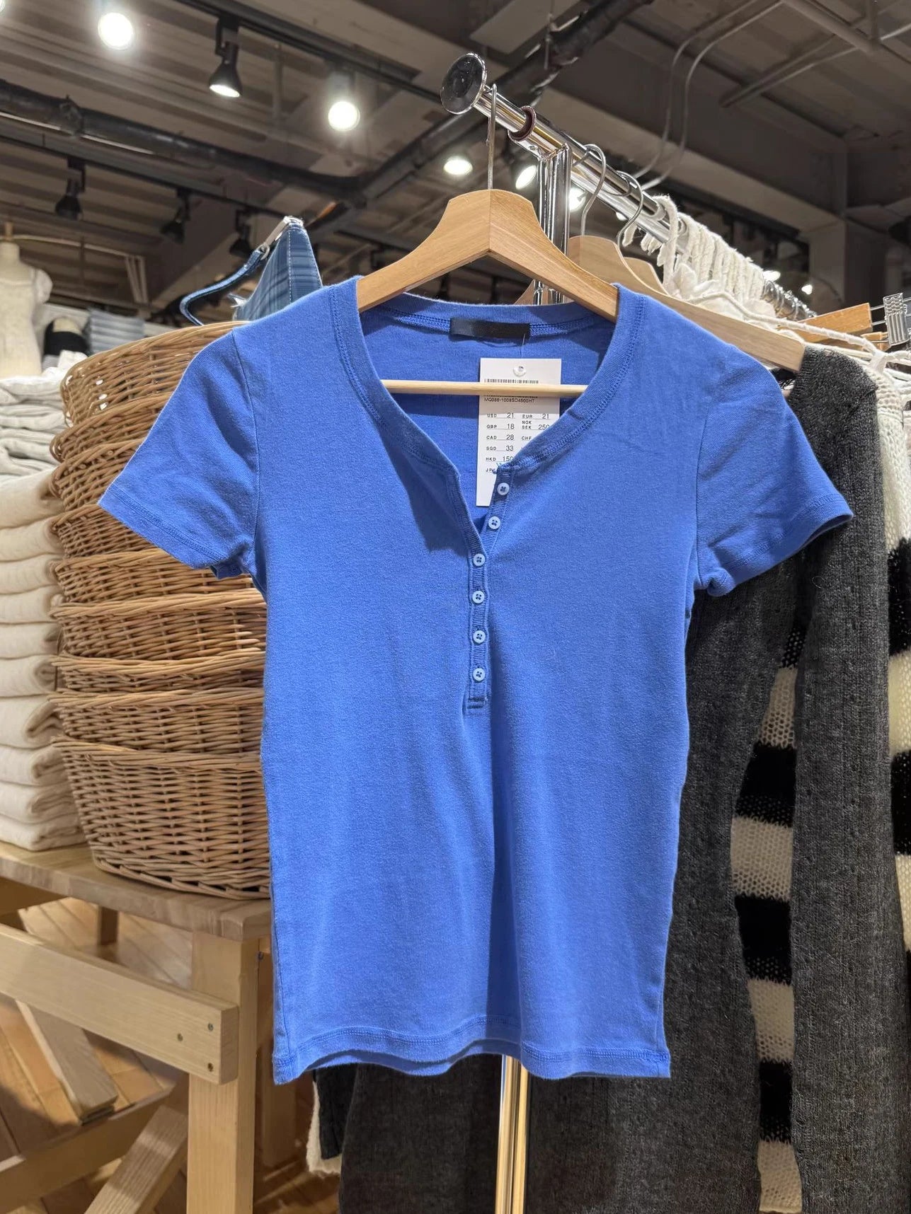 Six Buttons Short Sleeve T-shirts Woman Summer O-neck Cotton Slim Tee Tops Female Casual Simple Solid All-match Tshirts New