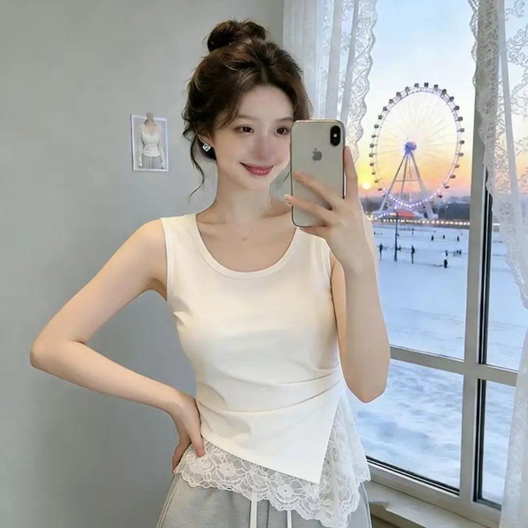 Sleeveless Lace Spliced   cut-sleeve Top for Women with Irregular Hem Layered Mid-length Vest Versatile Stylish